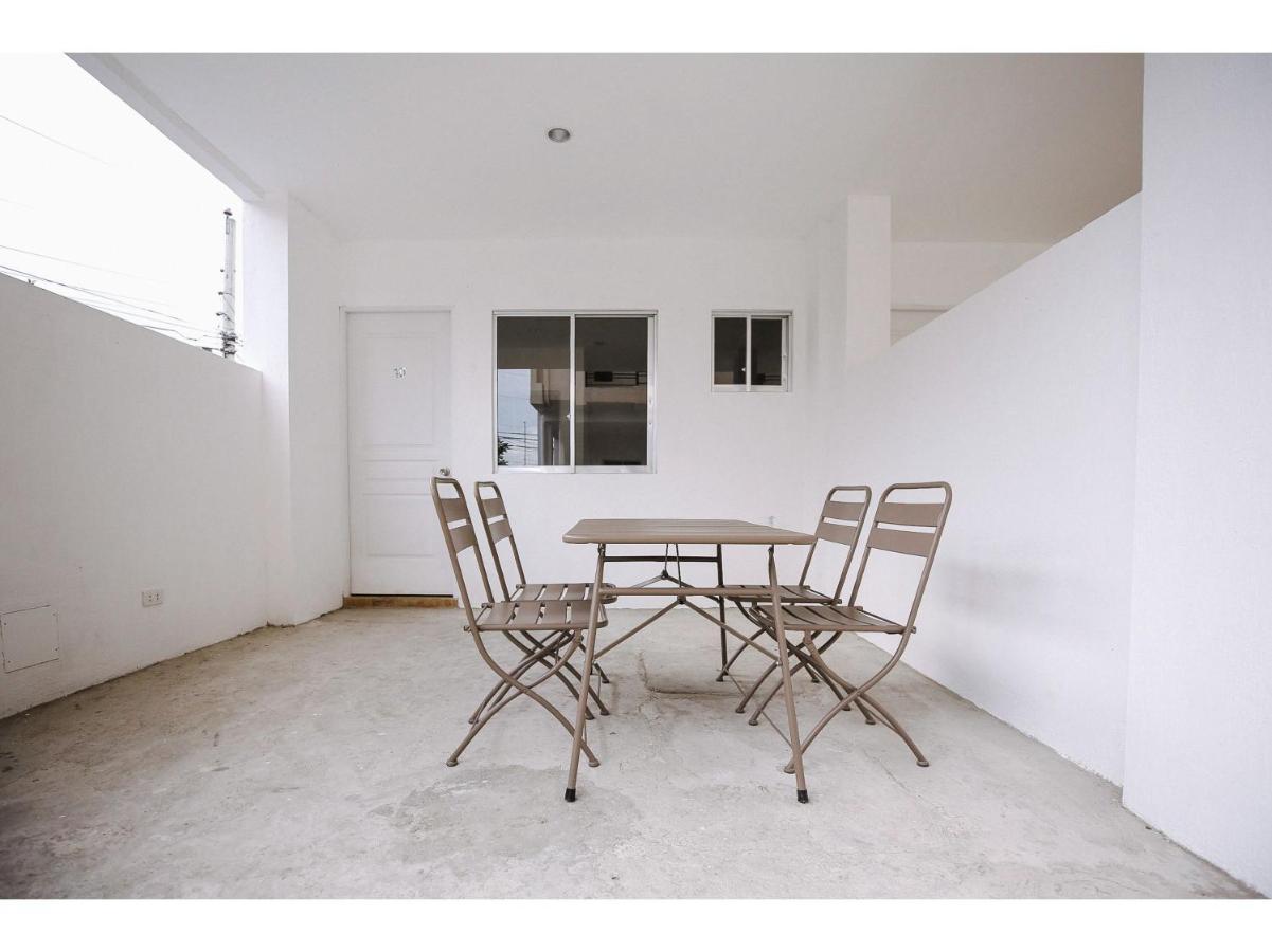 Oyo 789 Abn Residences Bacolod Exterior photo