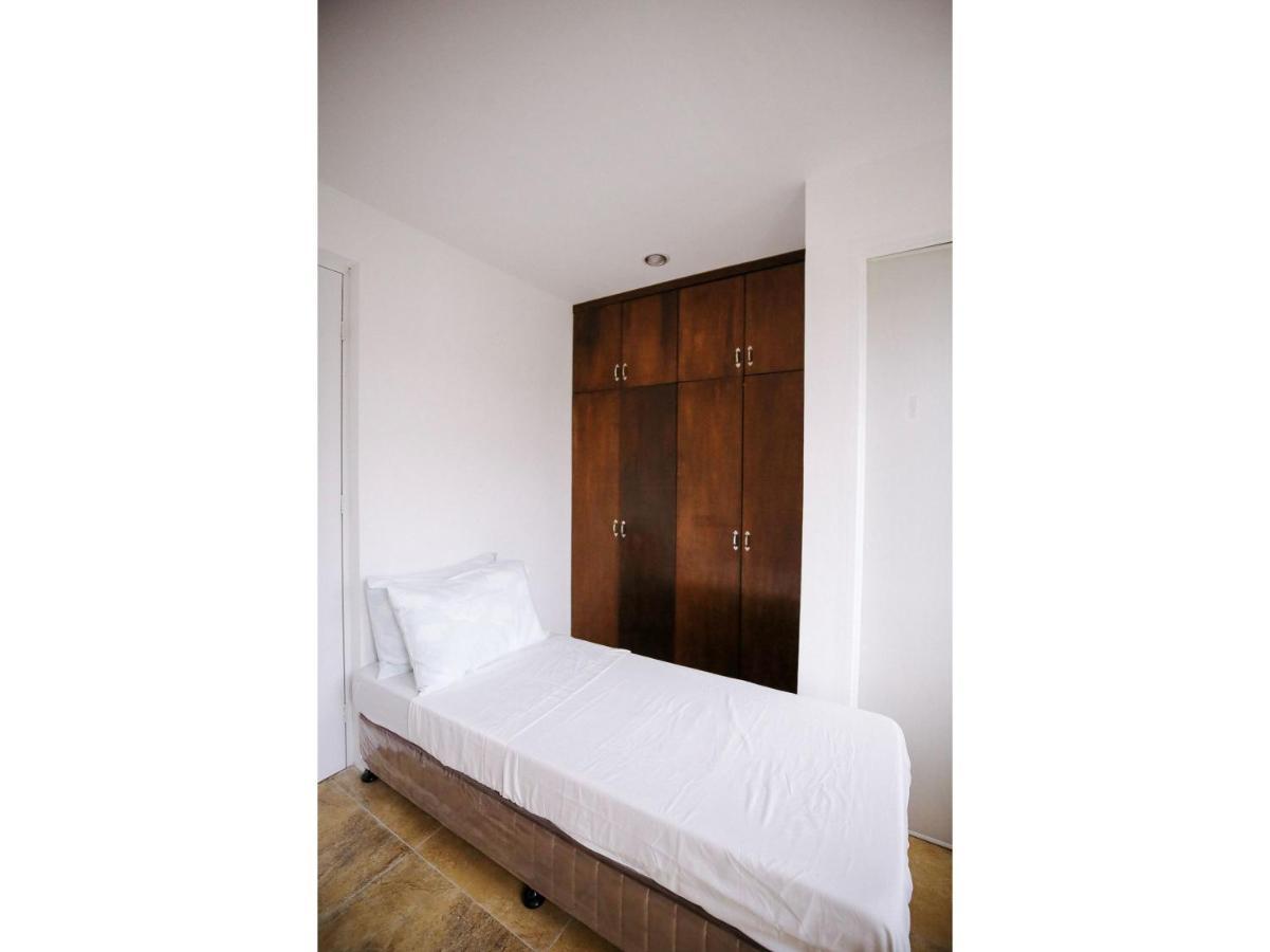 Oyo 789 Abn Residences Bacolod Exterior photo